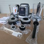 Blender de mare viteză TEFAL UltraBlend Boost BL985A31, 1300W, 45000rpm, Vas sticlă (cald 1.4l), Vas Tritan (rece 1.75l), Tehnologie Trip'Ax, 6 lame non-detașabile, 10 programe, Funcție vacuum NutriKeep, Funcție măcinare